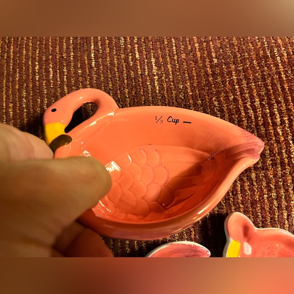 Flamingo Nesting Measuring Cups, Set of 4 - Picture 7 of 8